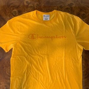 Mens champion Tee size L